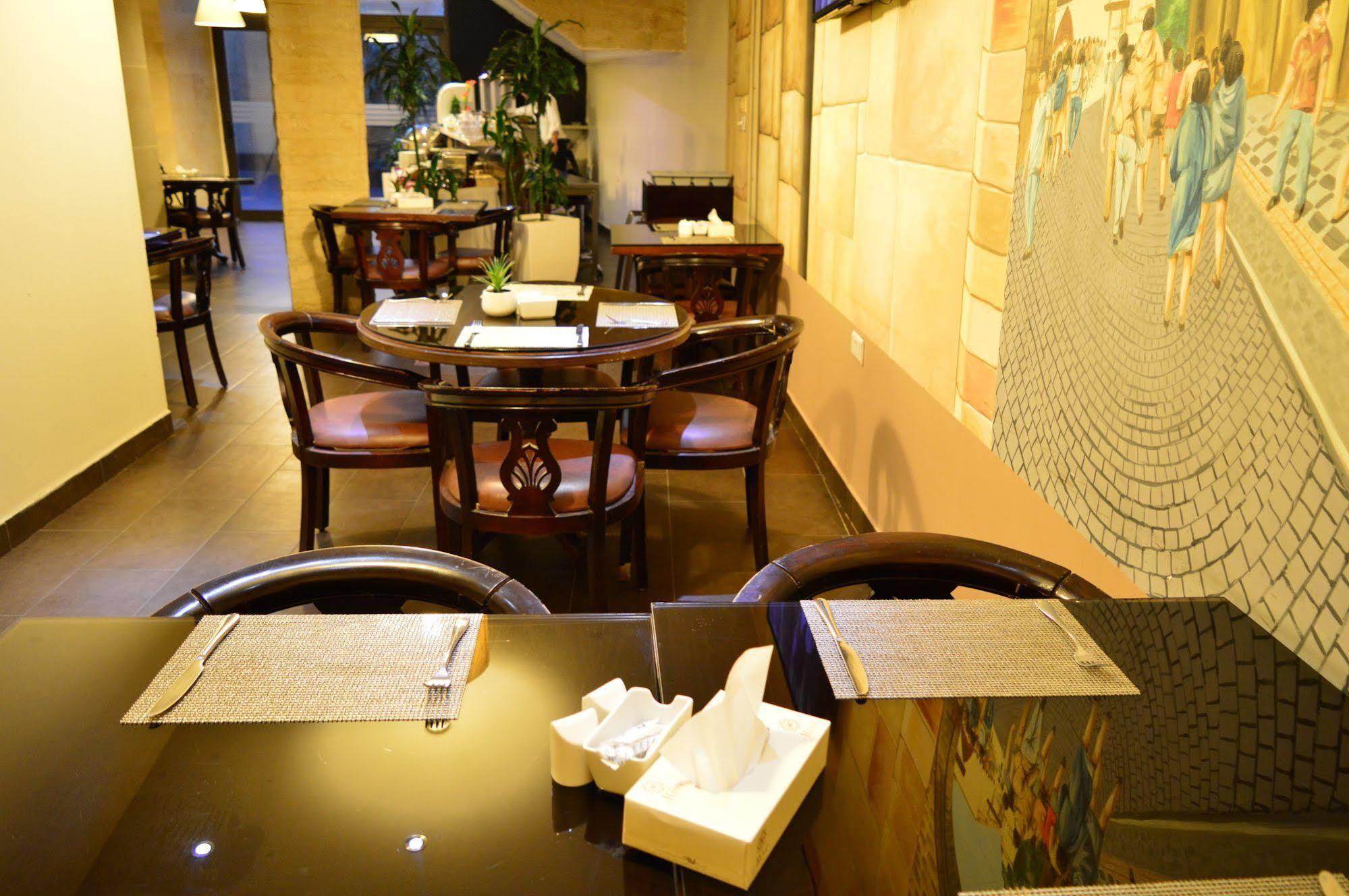纳丁公寓式酒店 安曼 外观 照片